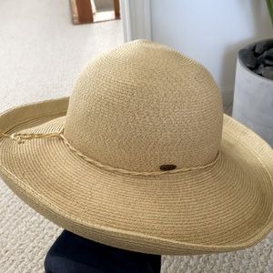 Sun hat